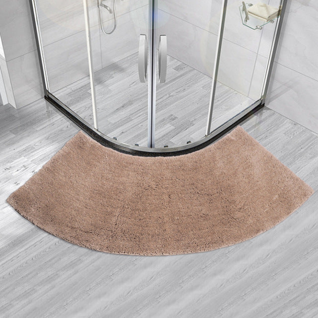 Tapis de bain d'angle pour douche marron