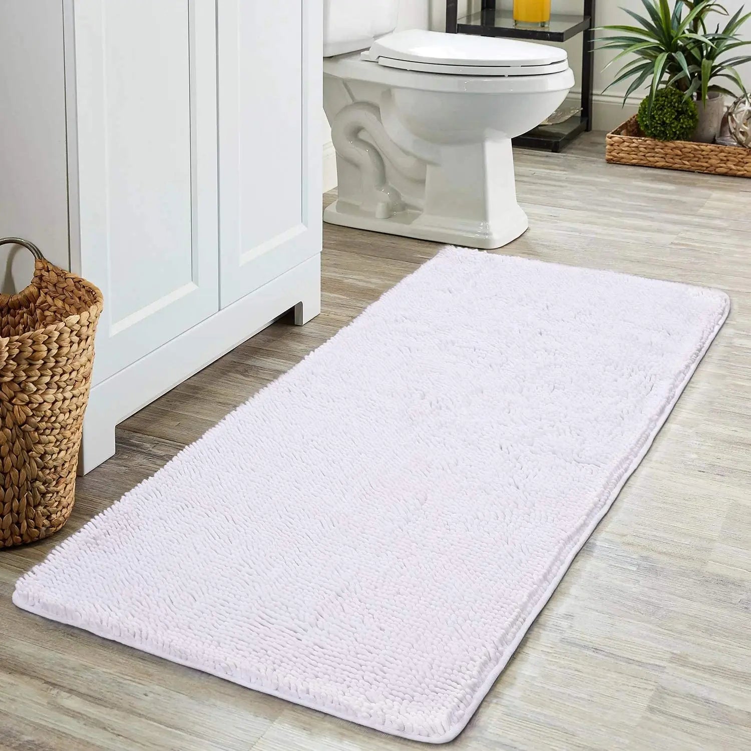 Grand tapis de bain blanc